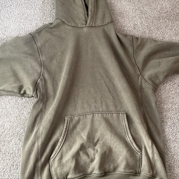 AERIE GREEN OVERSIZED SWEATSHIRT/ oversized / comfy / green / - Picture 3 of 4